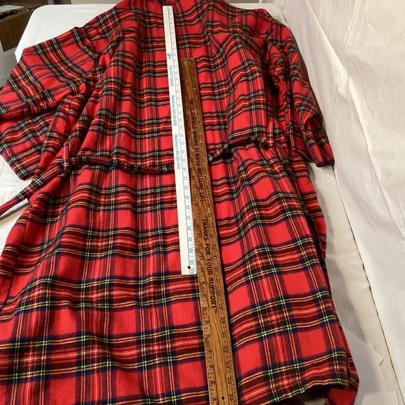 L.L. Bean Vintage Red Plaid Men’s Robe Size XL - Picture 10 of 10